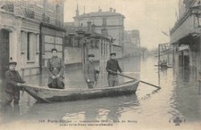 PARIS-VENISE - Inondations 1910 - Rue de Bercy - Prise de la Place Lachambaudie