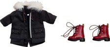 Bottes et duffle coat noir