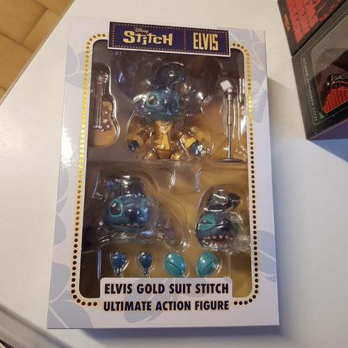 Lilo stitch figurine - &,