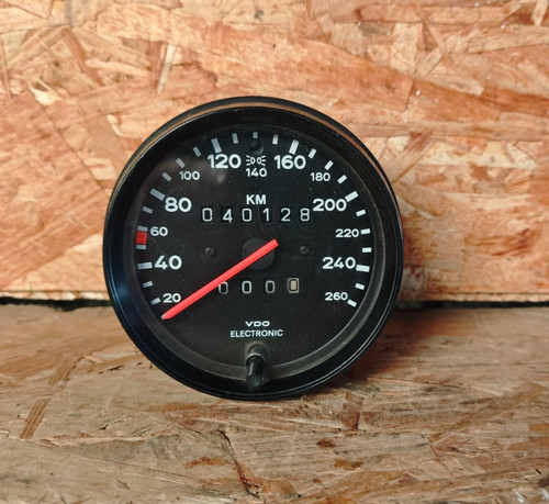 Compteur vitesse porsche - de,
