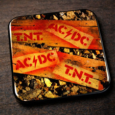 Magnet Frigo AC/DC TNT 5x5 cm