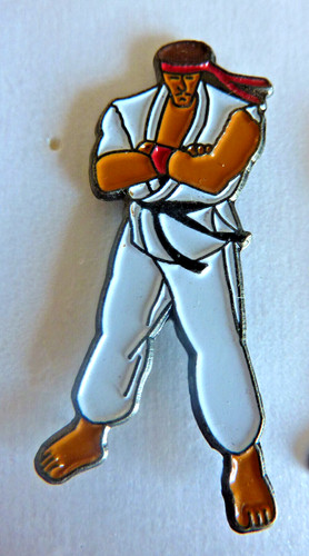 Pin thème sport - -,