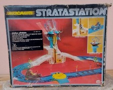Micronauts Stratastation Boîte Incomplet MEGO CORP
