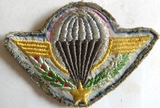 PARACHUTISTE BREVET FABRICATION LOCALE INDOCHINE EN SOIE SUR CANAPE*