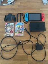 [Pack] Nintendo Switch 2017 + 2 games + 128gb memory card (French version)