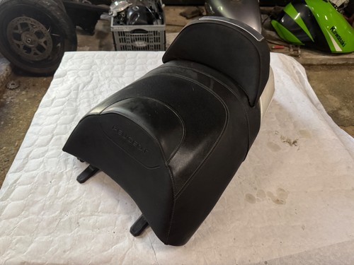 Selle peugeot 125 - -,