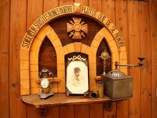 étagère murale sculpture