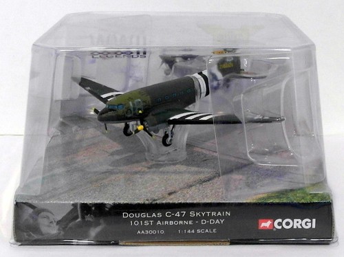 Corgi 144 scale - 1/144,