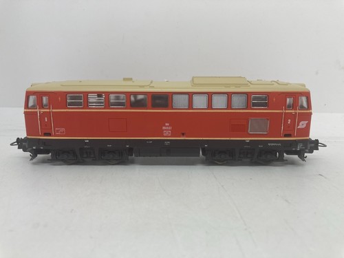 Lima 208131 locomotive - lima,
