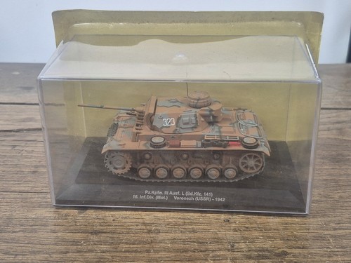 Char militaire miniature - char,