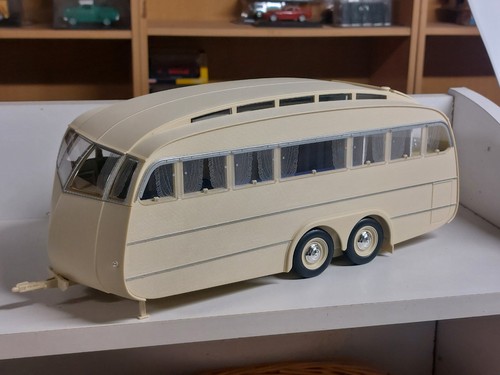 Caravane hénon norev 18 - hénon, 1/18