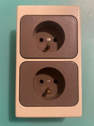 Legrand diplomat double - double, prises