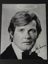 Photo signée Sir Roger Moore "Simon Templar" - Autographe avec COA - Le Saint