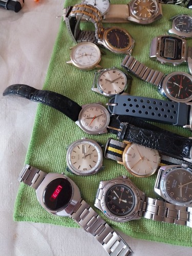 Gros lot montres - de, 40