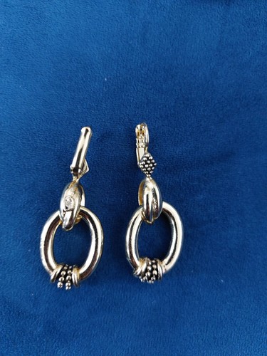Boucles oreilles - boucles, d'oreilles