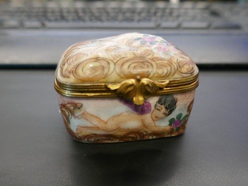 Boite porcelaine peinte main - boite,