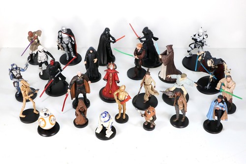 Star wars figurines - 25,