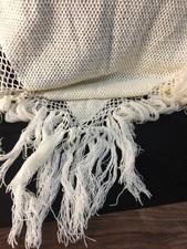 Châle en laine, au crochet