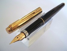 STYLO PLUME PARKER 75 FLAT