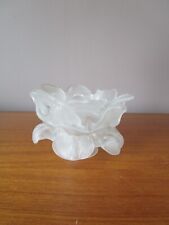 TULIPE EN PATE DE VERRE EN FORME DE PETALES DE ROSE APPLIQUE LUSTRE LAMPE