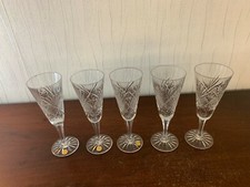 5 flutes a champagne en