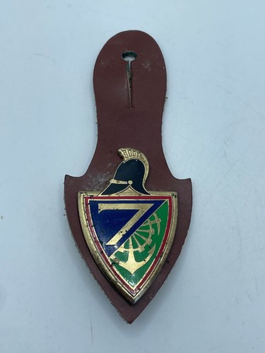 Militaria ancien insigne - militaria,