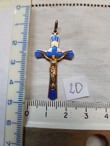 Croix pendentif plaqué or - ,