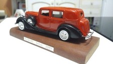 PACKARD 1937 Solido 1/43