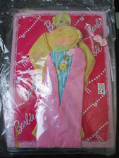 BARBIE COLLECTION  "LES ROBES DE MES VOYAGES / SAMOA"  NEUF