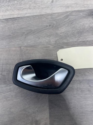 Poignee interieur avant - , gauche