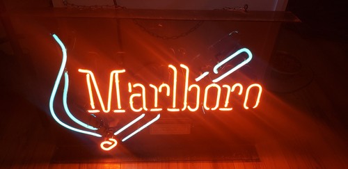 Vintage marlboro neon sign - neon,