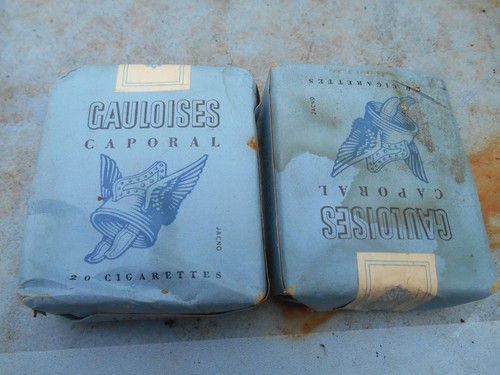 Militaria lot ancien paquet - militaria,
