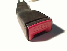 Attache ceinture arriere droit PEUGEOT 406 PHASE 2