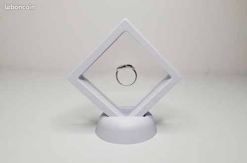 Présentoir bijoux flottant - présentoir,