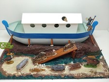 Diorama - Arche de Noé avec ses animaux (Décor avec figurines Quiralu)