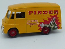 MINIATURE VOITURE CORGI VAN CIRQUE PINDER