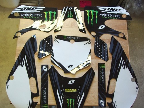 Kawasaki klx 110 graphic - kawasaki,