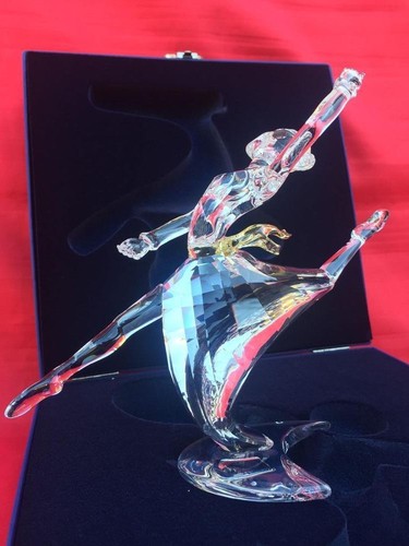 Swarovski crystal society - swarovski,