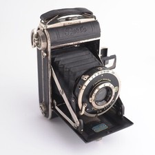 Welta Perle folding 4.5 x 6 camera, Meyer Gorlitz Trioplan 7.5 cm f/4.5 lens
