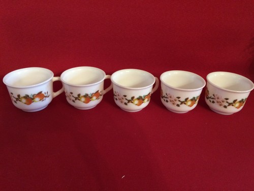 Tasses arcopal décor - 5,