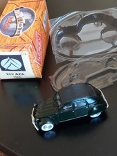 Citroën 2CV AZA "Guardia Civil" 1966 noire miniatures de Norev échelle 1/43