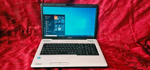 Toshiba satellite pro l550 - toshiba,