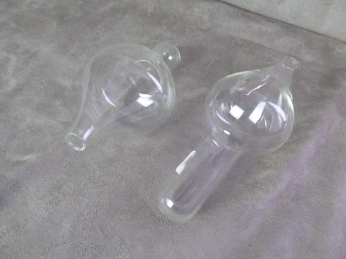 Deux fioles laboratoire - deux,