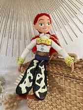 10⚜️ Figurine Jouet Toy Story Jessie Poupée Euro Disney Hauteur 35 Cm