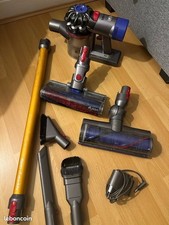 Aspirateur balais DYSON V8