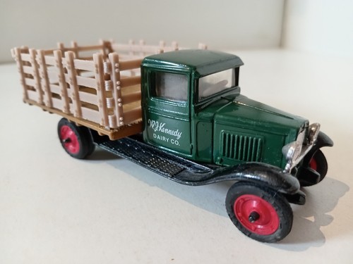 Ertl chevrolet camion - ertl, 3