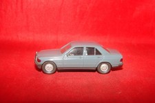 WIKING HO VOITURE MERCEDES 200