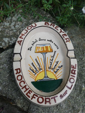 Rare Cendrier Publicitaire Vin Anjou Breyer Faïence De Malicorne /EMILE TESSIER