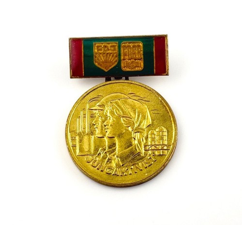 Médaille ddr fdj fdgb - ddr,