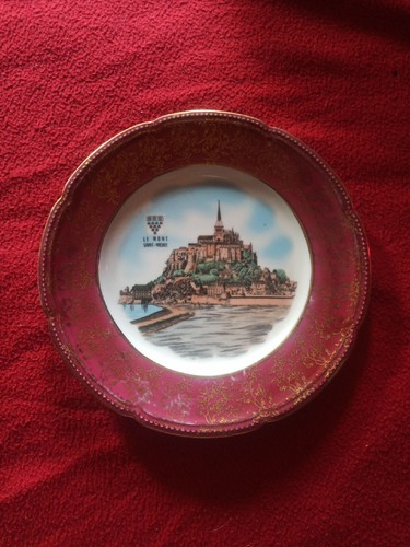 Assiette décorative - , en
